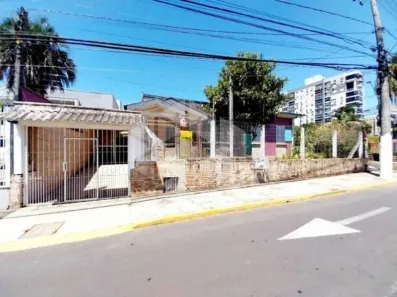 Casa com 2 Quartos para alugar, 70m² no Centro, Gravataí