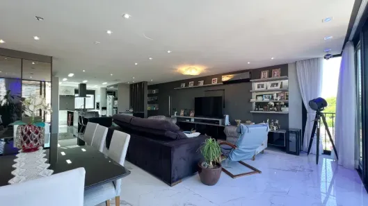Apartamento com 3 Quartos à venda, 185m² no Jardim Lindóia, Porto Alegre
