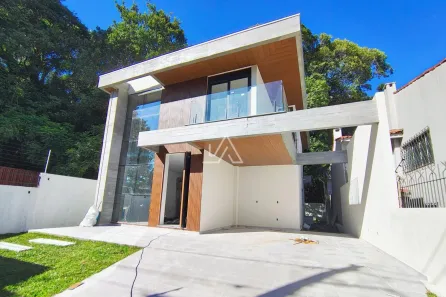 Casa com 3 Quartos à venda, 158m² no Lucas Araújo, Passo Fundo