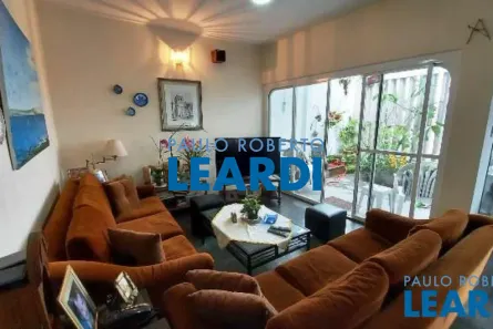 Sobrado com 4 Quartos à venda, 395m² no Jardim Londrina, São Paulo