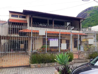 Casa com 5 Quartos à venda, 437m² no São Francisco, Niterói