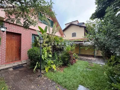 Casa com 3 Quartos à venda, 92m² no Vale do Paraíso, Teresópolis