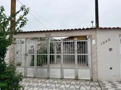 Casa com 2 Quartos à venda, 106m² no Mirim, Praia Grande