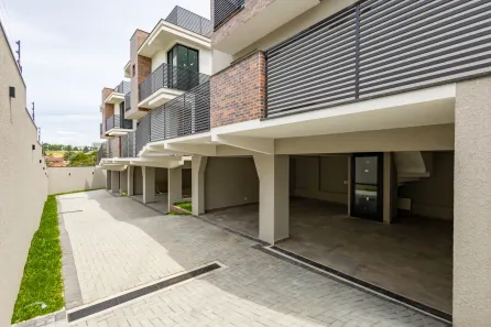 Casa de Condomínio com 3 Quartos à venda, 150m² no Tingui, Curitiba
