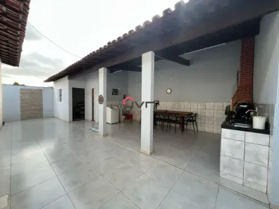 Casa com 4 Quartos à venda, 232m² no Santa Mônica, Uberlândia
