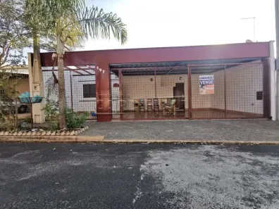 Casa com 3 Quartos à venda, 128m² no Jardim Indaiá, Araraquara