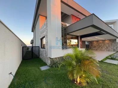 Casa de Condomínio com 4 Quartos à venda, 290m² no Cajupiranga, Parnamirim