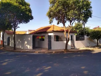 Casa com 2 Quartos à venda, 70m² no BORBOREMA I, Borborema