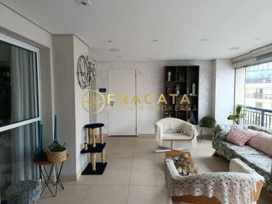 Apartamento com 3 Quartos à venda, 200m² no Vila Regente Feijó, São Paulo