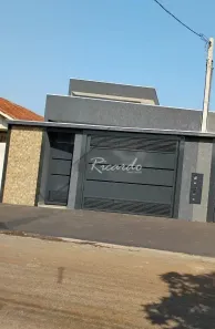 Casa com 3 Quartos à venda, 195m² no Vila Araponguinha, Arapongas