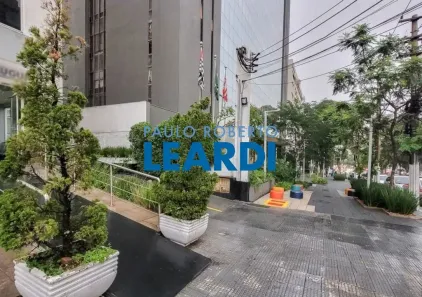 Ponto Comercial para alugar, 98m² no Pinheiros, São Paulo