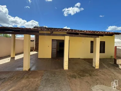 Casa com 3 Quartos para alugar, 210m² no Plano Diretor Sul, Palmas