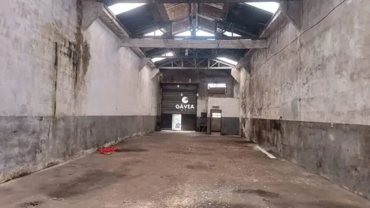 Galpão/Depósito/Armazém para alugar, 359m² no Macuco, Santos