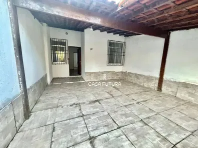 Casa com 2 Quartos à venda, 50m² no São Luiz, Volta Redonda