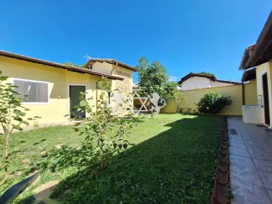 Casa com 2 Quartos à venda, 214m² no Jardim Britânia, Caraguatatuba