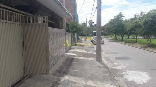 Casa com 2 Quartos à venda, 200m² no Triângulo, Pindamonhangaba