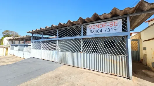Casa com 2 Quartos para alugar, 80m² no Setor Progresso, Goiânia