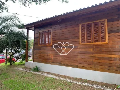 Casa com 2 Quartos para alugar, 70m² no Salgado Filho, Gravataí