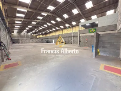 Galpão/Depósito/Armazém para alugar, 1700m² no Vila Centro, Extrema