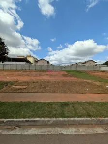 Lote/Terreno à venda, 300m² no Jardim Tereza Cristina, Jundiaí