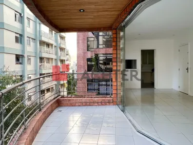 Apartamento com 2 Quartos à venda, 99m² no Lagoa, Rio de Janeiro