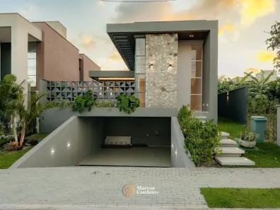 Casa de Condomínio com 3 Quartos à venda, 200m² no Cidade Alpha, Eusébio