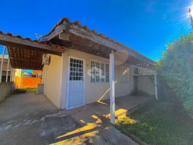 Casa com 2 Quartos à venda, 40m² no Diácono João Luiz Pozzobon, Santa Maria