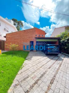 Casa de Condomínio com 3 Quartos à venda, 218m² no Alphaville, Santana de Parnaíba