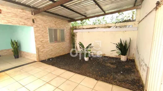 Casa com 3 Quartos à venda, 250m² no Parque das Nações, Anápolis