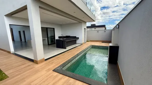 Sobrado com 4 Quartos à venda, 239m² no Parqville Quaresmeira, Trindade