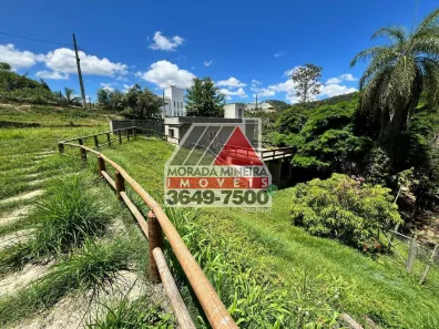 Casa com 3 Quartos à venda, 200m² no Vale do Tamanduá, Santa Luzia