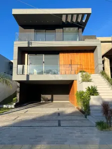 Casa de Condomínio com 3 Quartos à venda, 250m² no Centro, Gravataí