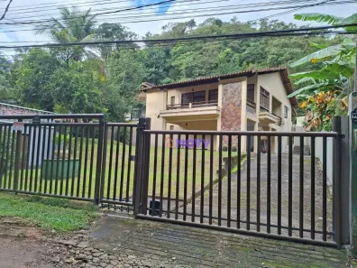 Casa com 3 Quartos à venda, 270m² no Muriqui, Niterói