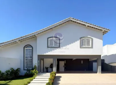 Casa de Condomínio com 5 Quartos para alugar, 475m² no Jardim Acapulco, Guarujá