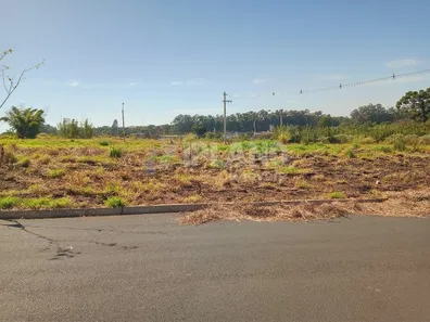 Lote/Terreno à venda, 250m² no Jardim Guanabara, São Carlos