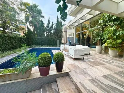 Casa com 3 Quartos à venda, 486m² no Jurerê Internacional, Florianópolis