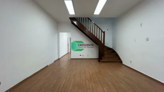 Sobrado com 2 Quartos para venda ou aluguel, 144m² no Vila Assunção, Santo André
