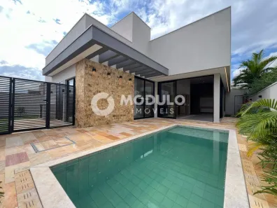 Casa de Condomínio com 3 Quartos à venda, 277m² no Granja Marileusa, Uberlândia