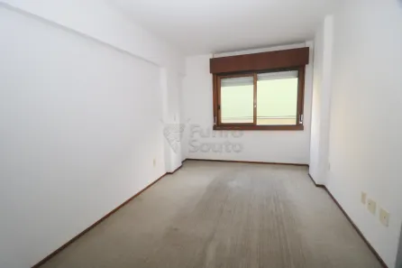 Apartamento com 2 Quartos para alugar, 72m² no Centro, Pelotas