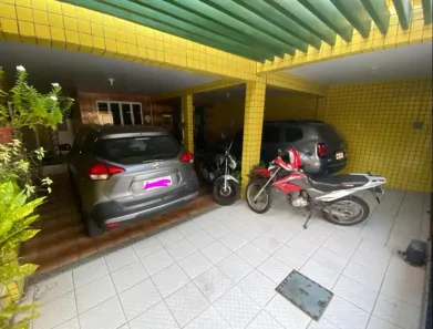 Casa com 5 Quartos à venda, 340m² no Quintino Cunha, Fortaleza