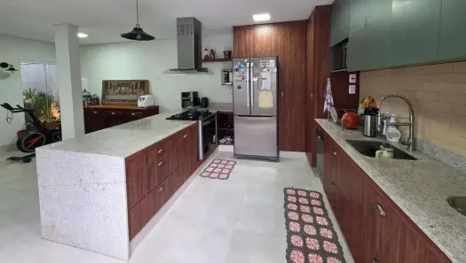 Casa de Condomínio com 3 Quartos à venda, 165m² no Ribeirão do Lipa, Cuiabá