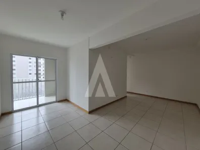 Apartamento com 2 Quartos para alugar, 65m² no Santo Antônio, Joinville
