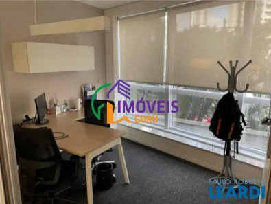 Sala Comercial para alugar, 592m² no Butantã, São Paulo