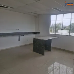 Sala Comercial à venda, 55m² no Recreio Ipitanga, Lauro de Freitas
