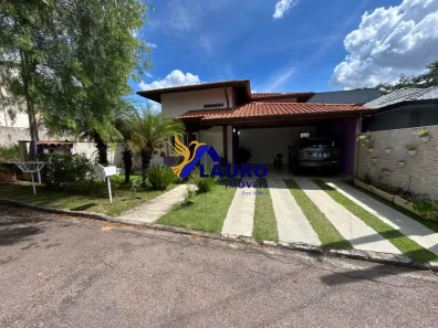 Casa de Condomínio com 3 Quartos à venda, 248m² no Pinheirinho, Vinhedo