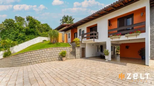 Casa com 3 Quartos à venda, 395m² no Centro, Blumenau