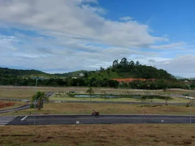 Lote/Terreno à venda, 471m² no Centro, Camboriú