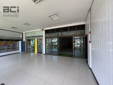 Ponto Comercial para alugar, 450m² no Cordeiro, Recife