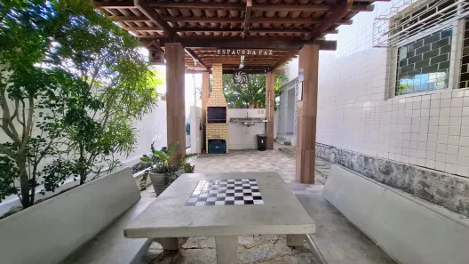 Casa com 4 Quartos para alugar, 250m² no Miramar, João Pessoa
