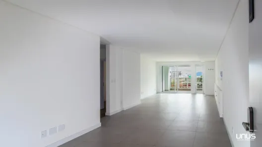 Apartamento com 3 Quartos à venda, 130m² no Canto, Florianópolis